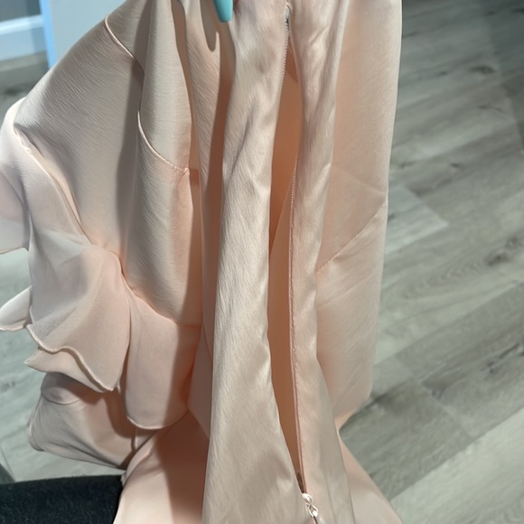 Express elite stretch top with side zipper size XS light pink color - Picture 4 of 4